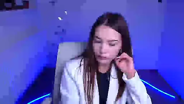Snapshot of Sandy_GG chatting on September 19, 2025, 7:54 am Sandy GG online show from September 19, 2025, 7:54 am