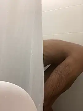 Lucascacaca online show from December 8, 2024, 9:30 pm