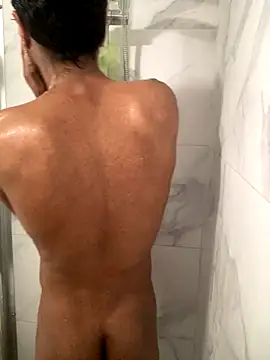 Lucascacaca online show from December 20, 2025, 1:29 pm