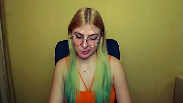 Snapshot of Luna_Lush_ chatting on January 28, 2025, 11:28 am Luna Lush online show from January 28, 2025, 11:28 am