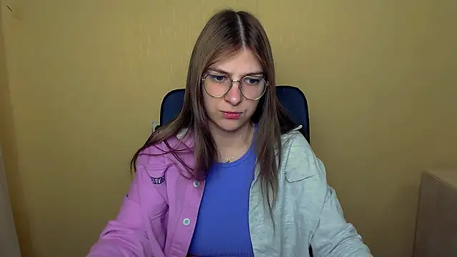 Snapshot of Luna_Lush_ chatting on October 10, 2025, 9:08 am Luna Lush online show from October 10, 2025, 9:08 am