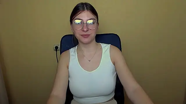 Snapshot of Luna_Lush_ chatting on November 6, 2025, 9:10 am Luna Lush online show from November 6, 2025, 9:10 am