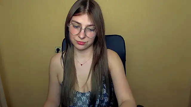 Snapshot of Luna_Lush_ chatting on November 12, 2025, 3:56 pm Luna Lush online show from November 12, 2025, 3:56 pm