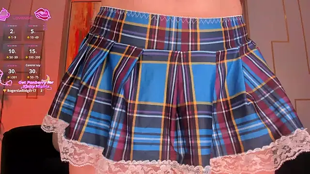 RebeccaHudson online show from December 13, 2025, 7:53 pm