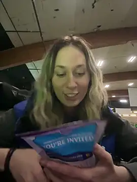 M1ssyk1ssy online show from December 31, 2024, 10:45 pm