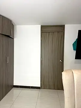 Snapshot of Aitana98_ chatting on September 15, 2025, 2:22 am Aitana98 online show from September 15, 2025, 2:22 am