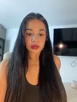 Snapshot of Aitana98_ chatting on September 29, 2025, 1:55 am Aitana98 online show from September 29, 2025, 1:55 am