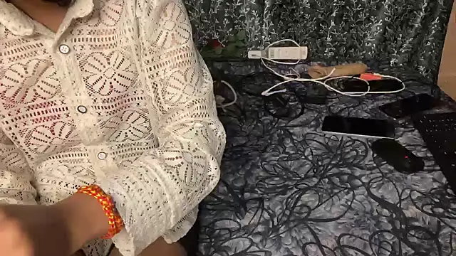 Snapshot of mystical_zara chatting on January 20, 2025, 3:50 pm mystical zara online show from January 20, 2025, 3:50 pm