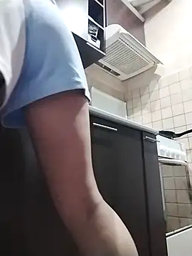 Snapshot of ladyrrr chatting on October 8, 2025, 10:18 pm ladyrrr online show from October 8, 2025, 10:18 pm