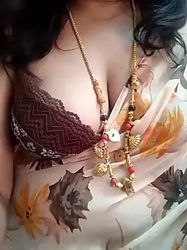 Snapshot of gaurika18 chatting on February 8, 2025, 9:56 am gaurika18 online show from February 8, 2025, 9:56 am