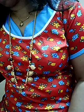 Snapshot of gaurika18 chatting on February 13, 2025, 11:47 pm gaurika18 online show from February 13, 2025, 11:47 pm