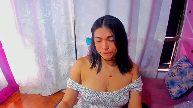 samantha simur online show from March 10, 2025, 7:40 pm