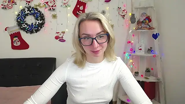 Snapshot of VasilisaSii chatting on December 27, 2024, 12:34 pm VasilisaSii online show from December 27, 2024, 12:34 pm