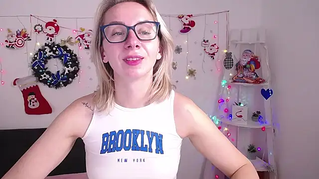 Snapshot of VasilisaSii chatting on December 28, 2024, 12:56 pm VasilisaSii online show from December 28, 2024, 12:56 pm