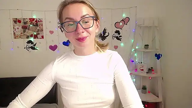 Snapshot of VasilisaSii chatting on January 18, 2025, 12:36 pm VasilisaSii online show from January 18, 2025, 12:36 pm