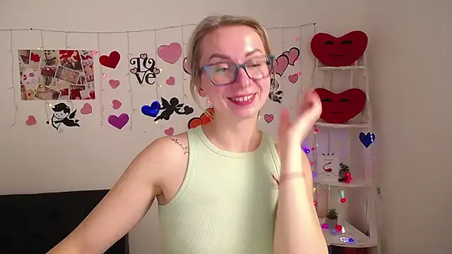 Snapshot of VasilisaSii chatting on February 3, 2025, 9:30 am VasilisaSii online show from February 3, 2025, 9:30 am