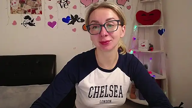 Snapshot of VasilisaSii chatting on February 4, 2025, 12:11 pm VasilisaSii online show from February 4, 2025, 12:11 pm