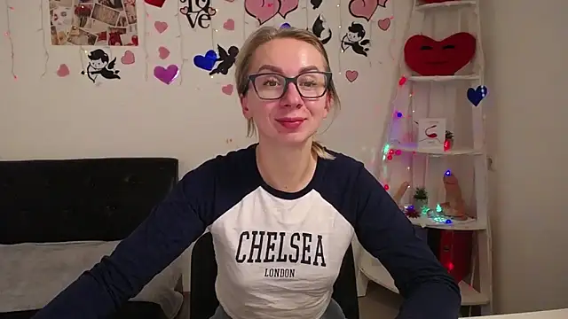 Snapshot of VasilisaSii chatting on February 7, 2025, 2:15 pm VasilisaSii online show from February 7, 2025, 2:15 pm