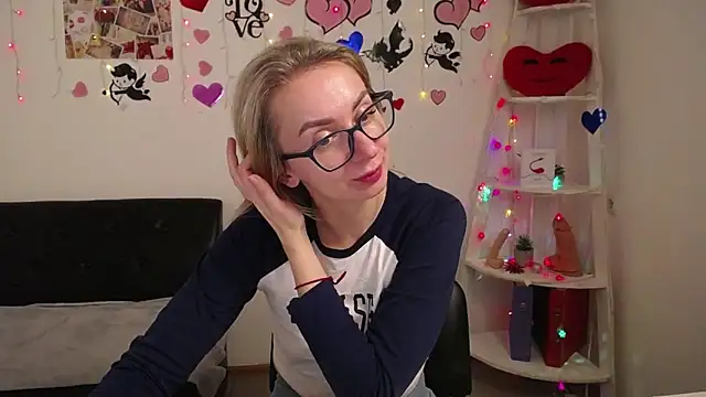 Snapshot of VasilisaSii chatting on February 7, 2025, 5:18 pm VasilisaSii online show from February 7, 2025, 5:18 pm