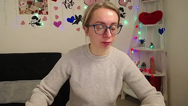 Snapshot of VasilisaSii chatting on February 14, 2025, 6:56 am VasilisaSii online show from February 14, 2025, 6:56 am