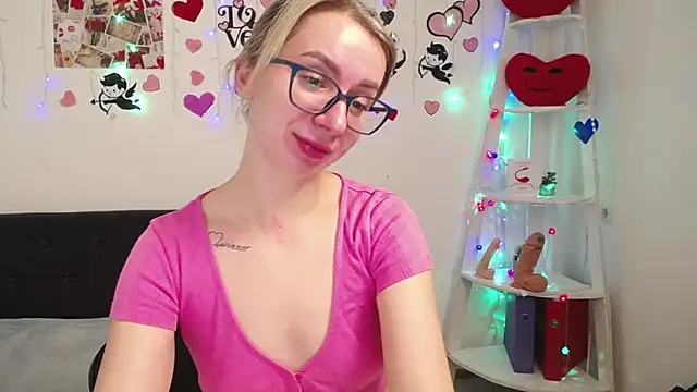 Snapshot of VasilisaSii chatting on February 17, 2025, 6:31 am VasilisaSii online show from February 17, 2025, 6:31 am