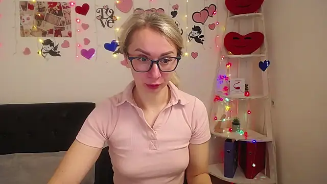 Snapshot of VasilisaSii chatting on February 19, 2025, 6:22 am VasilisaSii online show from February 19, 2025, 6:22 am