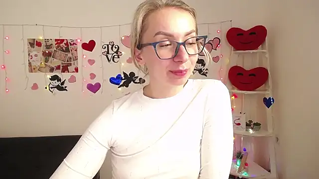 Snapshot of VasilisaSii chatting on February 21, 2025, 3:21 pm VasilisaSii online show from February 21, 2025, 3:21 pm