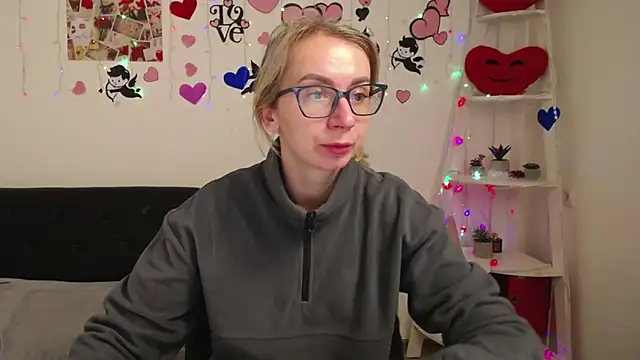 Snapshot of VasilisaSii chatting on March 12, 2025, 6:07 am VasilisaSii online show from March 12, 2025, 6:07 am