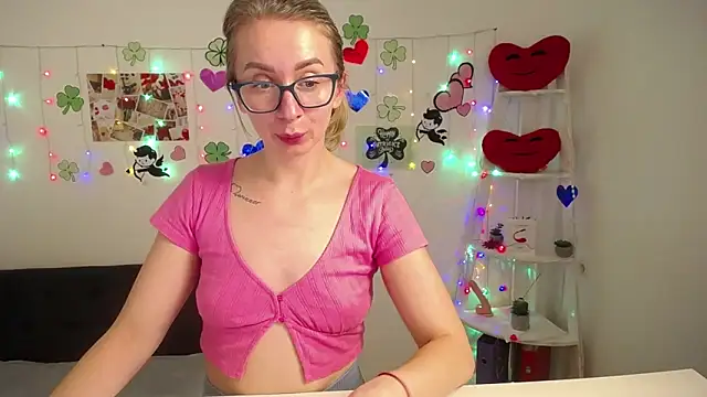 Snapshot of VasilisaSii chatting on March 15, 2025, 12:13 pm VasilisaSii online show from March 15, 2025, 12:13 pm