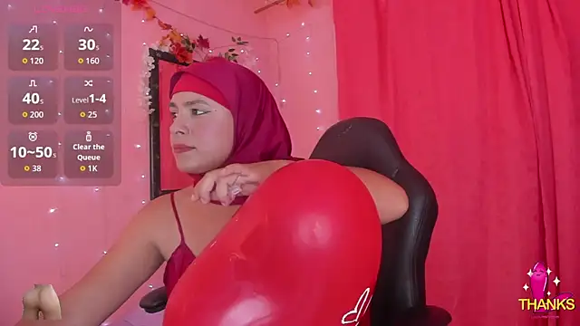 Snapshot of AliaAsad chatting on October 10, 2025, 1:10 pm AliaAsad online show from October 10, 2025, 1:10 pm