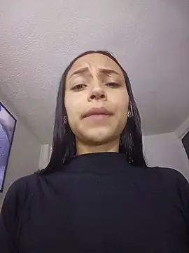 Snapshot of emma_ambar chatting on February 24, 2026, 8:40 pm emma ambar online show from February 24, 2026, 8:40 pm