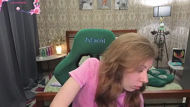 Lill Mary online show from March 6, 2026, 3:47 am