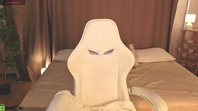 Wendy mm online show from March 21, 2026, 9:03 am