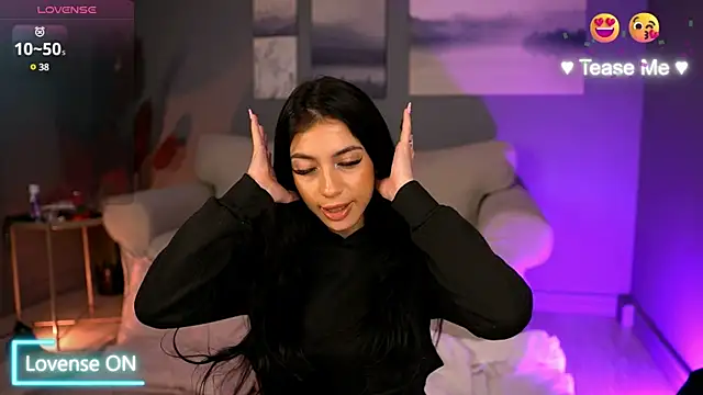 Snapshot of BetsyGonzale chatting on March 19, 2025, 10:11 am BetsyGonzale online show from March 19, 2025, 10:11 am