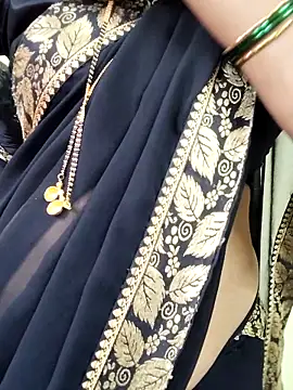 anuradha1432 online show from October 7, 2025, 8:22 am