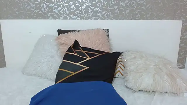 sammanta hott online show from February 26, 2026, 7:24 pm