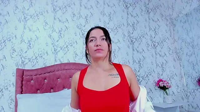 Mia Malkovaa  online show from October 27, 2025, 4:22 pm