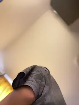 baby lizy online show from April 19, 2026, 9:17 pm