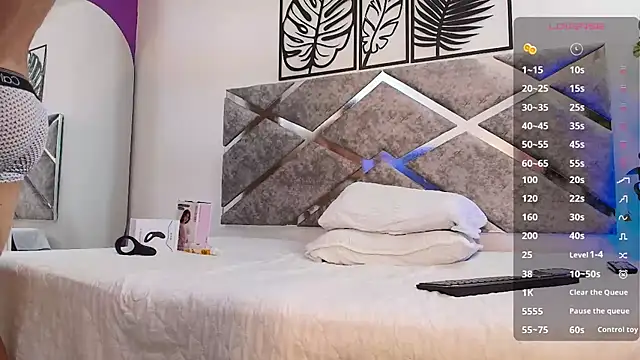 Snapshot of aronvillegas chatting on March 20, 2025, 5:25 pm aronvillegas online show from March 20, 2025, 5:25 pm