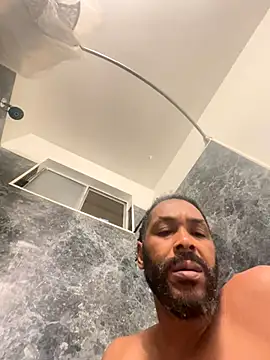 bigdinca online show from October 5, 2025, 11:08 am