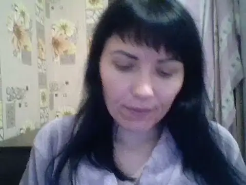 CharmingCat321 online show from January 4, 2025, 6:19 pm