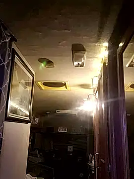 LargeDominoes online show from April 4, 2026, 11:29 am