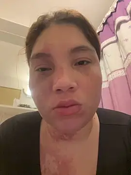 WhiteWomen online show from October 26, 2025, 12:16 am