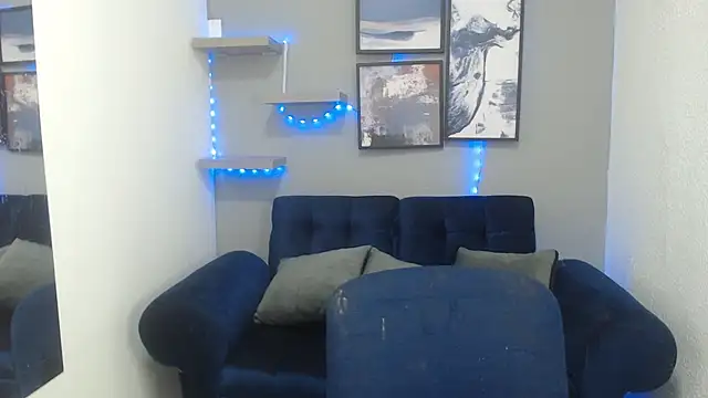 vainillaplaypussy online show from October 15, 2025, 12:16 pm