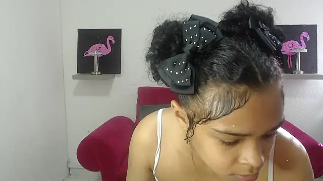 vainillaplaypussy online show from November 18, 2025, 12:42 pm