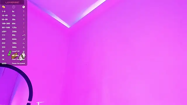 Snapshot of karly_angeel chatting on December 13, 2024, 5:05 am karly angeel online show from December 13, 2024, 5:05 am
