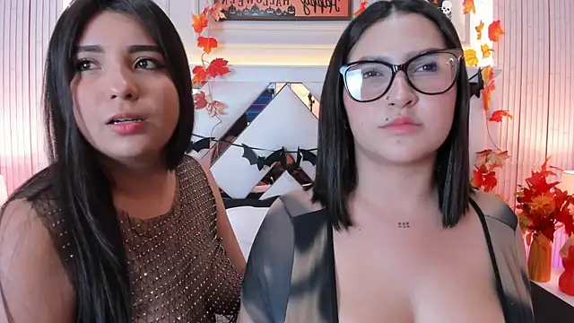 Snapshot of madeleine2112 chatting on October 23, 2025, 4:34 am madeleine2112 online show from October 23, 2025, 4:34 am