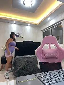 Hot beauty   online show from June 27, 2026, 12:59 am