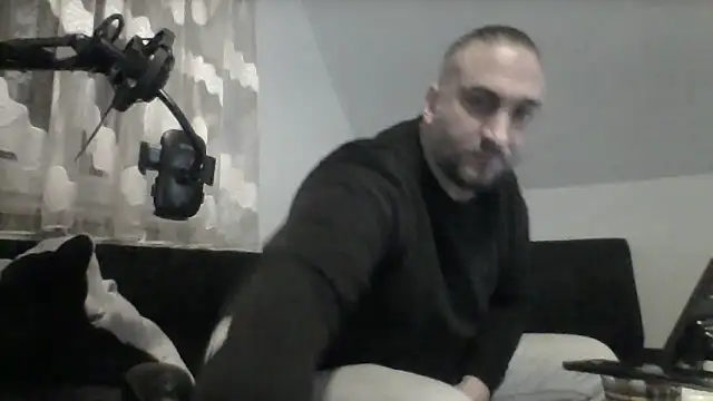 NewyorkDimi online show from November 3, 2025, 11:59 pm