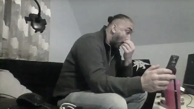 NewyorkDimi online show from December 22, 2025, 1:13 am